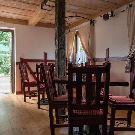 Guest house Vlcarna 3*