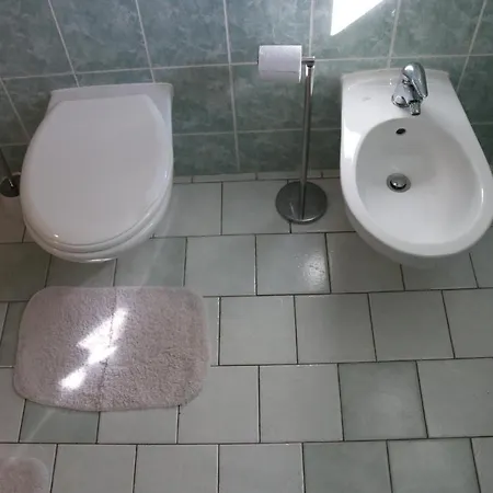 Vlcarna Konukevi 3*