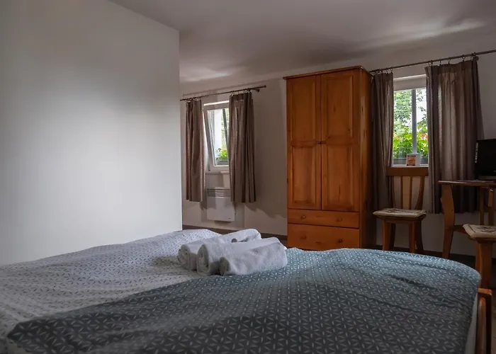 Pensión Vlčárna Krásná Lípa